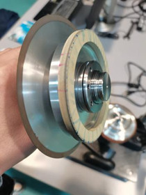 Grinding wheel dressing